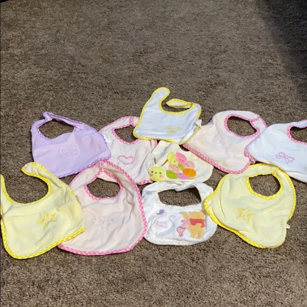 10 bibs